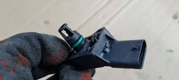 MAP Sensor AUDI A4 (8W2, B9) 2.0L 185kW 2021 06L906051K image 4