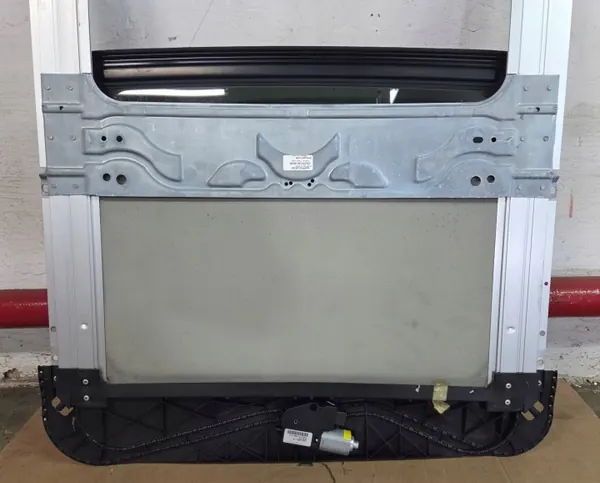 Toit ouvrant Jeep Cherokee KJ 05-07 Pièce OEM image 6
