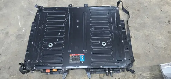 Gebruikte Ford OE accu PZ18-10B759-MA KU5A-10661-AC image 2