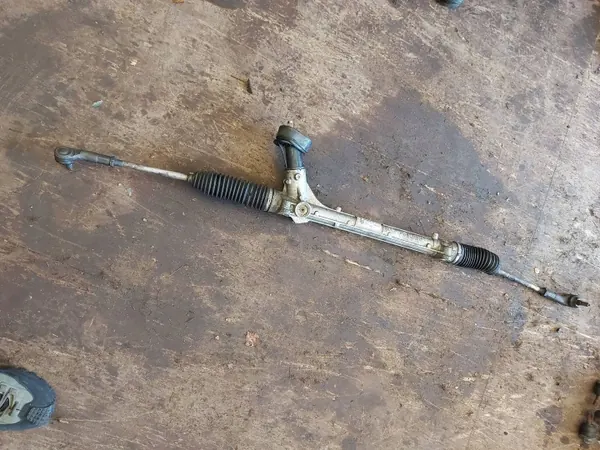 VW Getriebegehäuse OEM 2Q1423057J - Gebraucht image 2