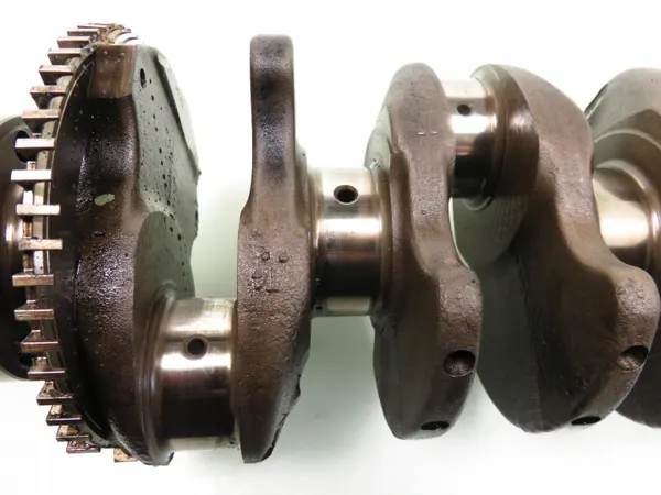 WAŁ KORBOWY OPEL ASTRA III H 1.7 CDTI Z17DTH image 3