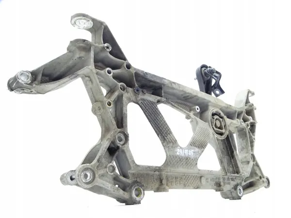 Berço dianteiro VW Passat B8 14- 2.0 TDI OEM 17848937166 image 2