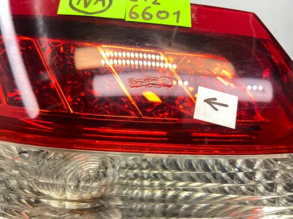 MERCEDES E-KLASSE LINKER ACHTERLICHT A2129066601 image 8