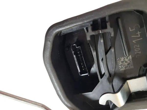 BMW 7 F01 F02 F03 F04 2009 Vänster Framdörrslås image 3