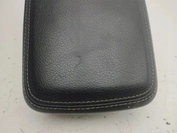 Mercedes-Benz middenconsole armsteun OEM A2466803750 image 10
