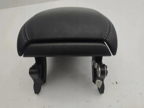 Mercedes-Benz middenconsole armsteun OEM A2466803750 image 4