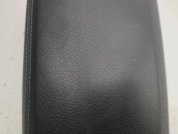 Mercedes-Benz middenconsole armsteun OEM A2466803750 image 9