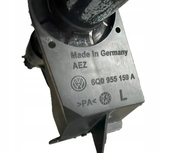 OEM VOLKSWAGEN POLO IV 9N Vasen Etuvalonpesijännostin image 3