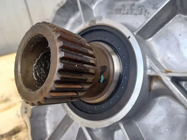 Transfer Case Mercedes-Benz ML W164 A2512802100-MERC image 10