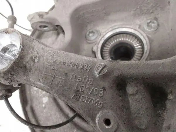 OEM 6866337 Vasen takapyörän navan BMW 5-sarja image 5