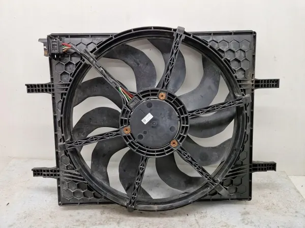 SKODA ENYAQ Kühlerlüfter OEM 1EA959455E - Gebraucht image 2
