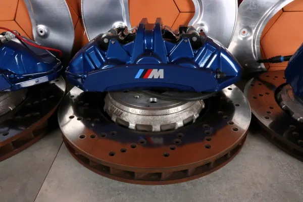BMW M3/M4 Jarrujärjestelmä OEM 8089937-8 image 3