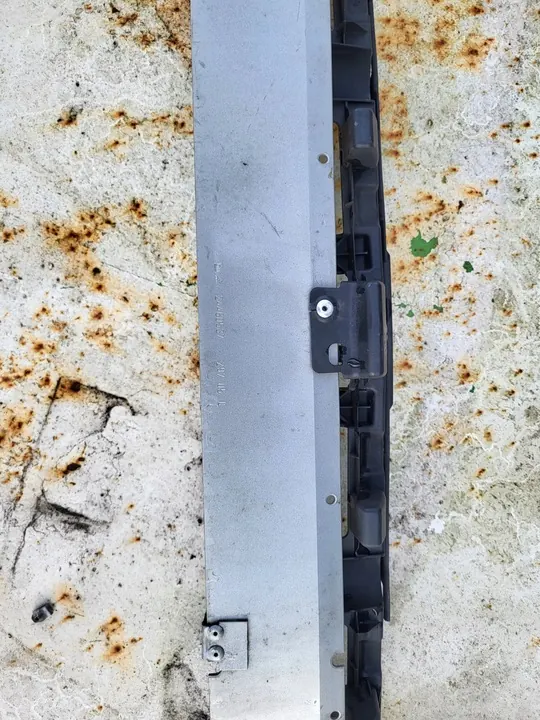 OPEL Astra H etupuskuri-tuki Z155 24460537 24460992 image 3