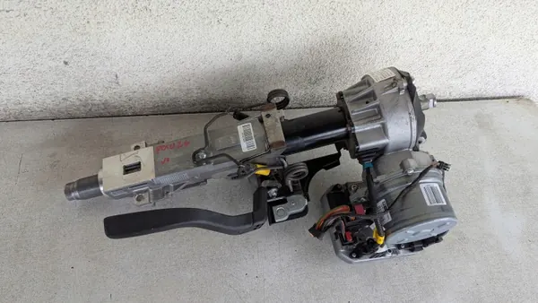 Elektrisk styrservo VW Polo 2G OEM 2Q2423510AH image 2