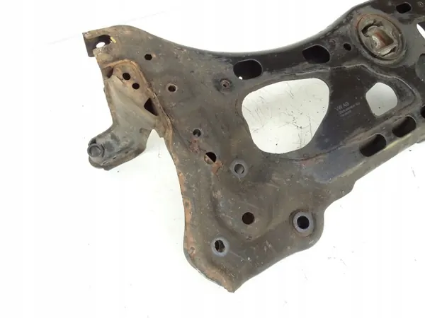 Suporte dianteiro OEM 5Q0199315Q - Audi OE usado image 7