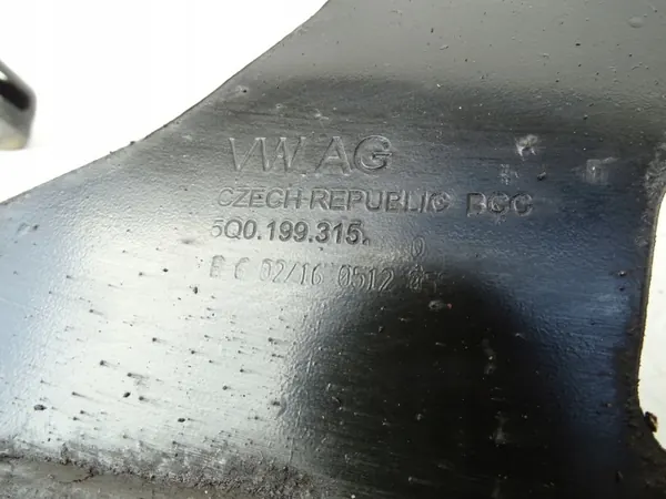 Suporte dianteiro OEM 5Q0199315Q - Audi OE usado image 9