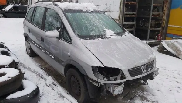 Colector de escape OEM 46790118 Opel Zafira 2.0L image 4