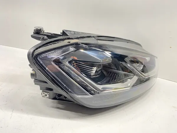 Farol dianteiro direito Full LED VW Golf 7 2017-2020 image 4