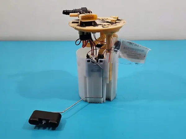 Bomba de Combustível Renault Megane IV 1.5 DCI 172021869R image 3