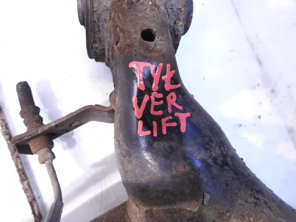 Toyota Hinterachsfeder OEM 987654321 Gebraucht image 3