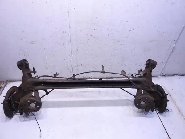 Toyota Hinterachsfeder OEM 987654321 Gebraucht image 7