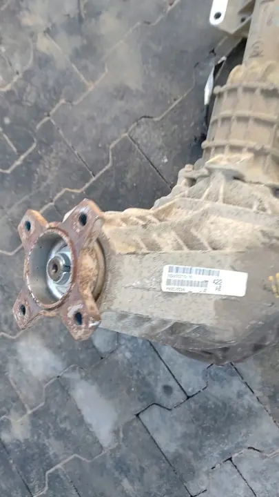 Dodge Ram V 19- Hinterachsdifferential 3.92 OEM P68349703AD image 10