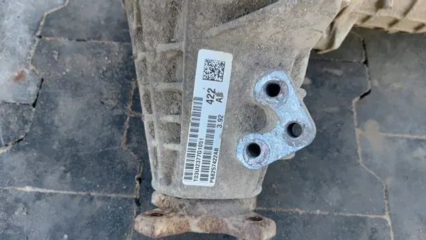 Dodge Ram V 19- Hinterachsdifferential 3.92 OEM P68349703AD image 7