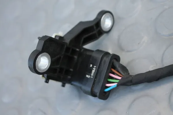 Magnetische sensor OEM 4278032100 voor Hyundai i30 III image 7