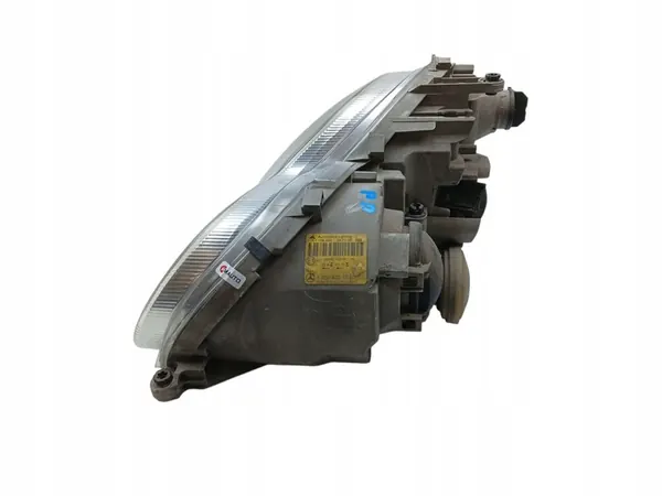 Rechter Voorlicht Mercedes W203 S203 Lift (04-07) A2038201259 image 7