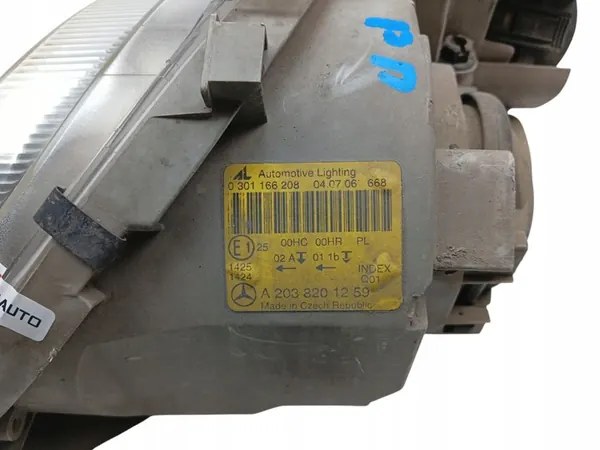 Rechter Voorlicht Mercedes W203 S203 Lift (04-07) A2038201259 image 8