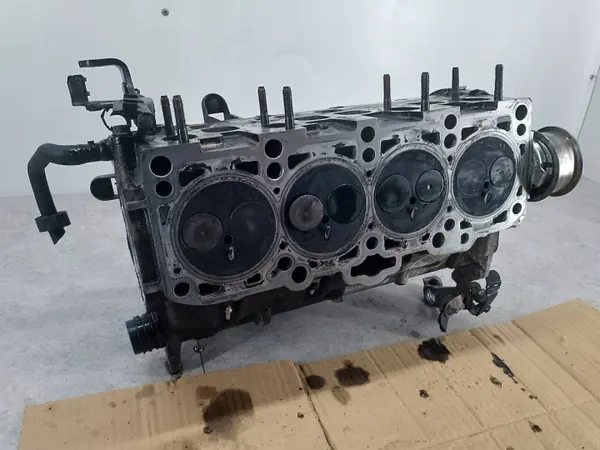Cabeça de Cilindro Usada OEM 038103373R para VW Passat B6 1.9 TDI image 6