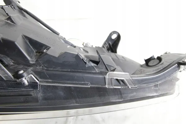 Faros Full LED Original Toyota Rav4 V 2019-2022 image 10