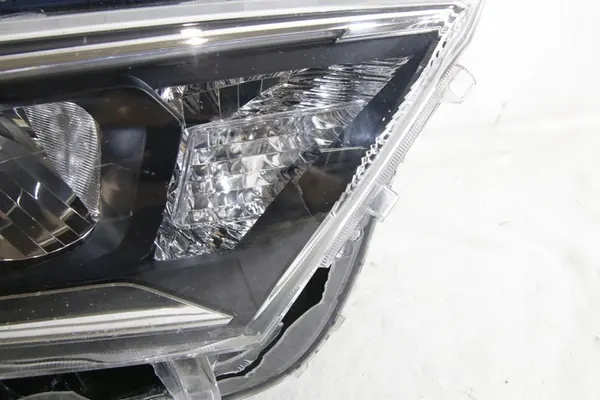 Faros Full LED Original Toyota Rav4 V 2019-2022 image 2