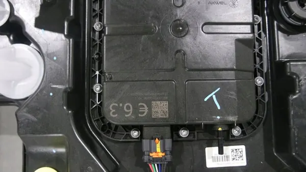 TANQUE ADBLUE DS7 CROSSBACK LIFT 2023 9827963280 image 9