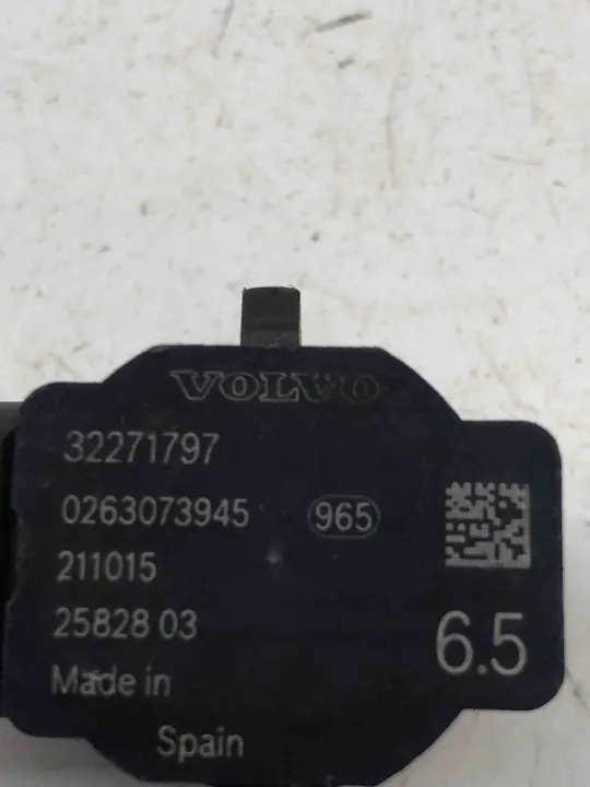 Parkeringssensor Volvo XC40 32271797 image 4