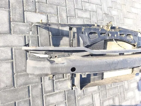 Framstag Kylarram Stöd Skoda Octavia I image 2