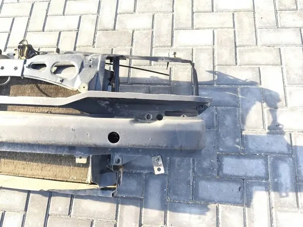 Framstag Kylarram Stöd Skoda Octavia I image 4