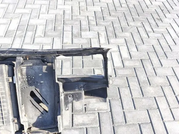 Framstag Kylarram Stöd Skoda Octavia I image 9