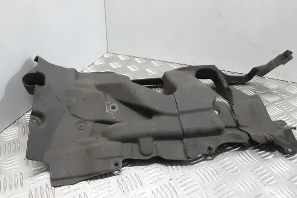 BMW 5 Serie F10 Karossdelar 3.0L Diesel 2013 OEM image 2