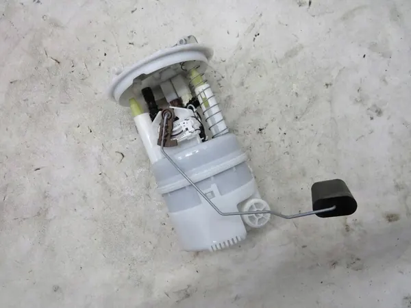 Renault OE 172025354R 172027628R image 3