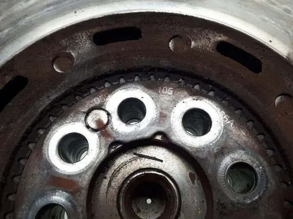 Volante de Dupla Massa Audi A8 D2 2.5 TDI 059141117E image 6