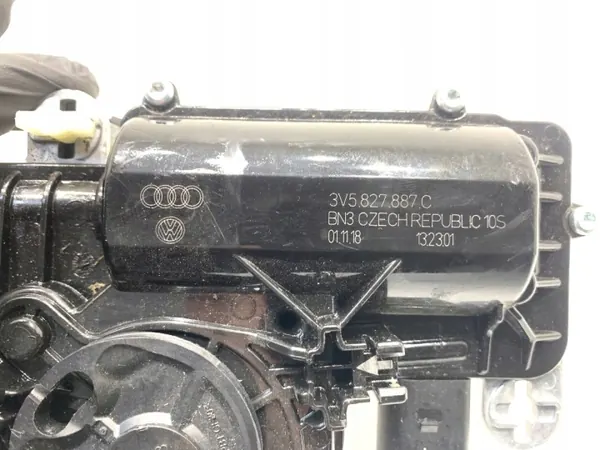Serrure hayon OEM 3V5827887C pour Audi Q8 3.0 image 5