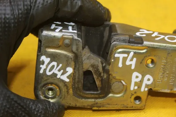 Höger Framdörrslås VW Transporter T4 image 7