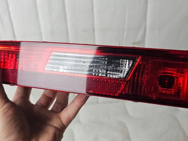 Lámpara Reflectora Trasera Izquierda Audi Q3 8U0 image 7