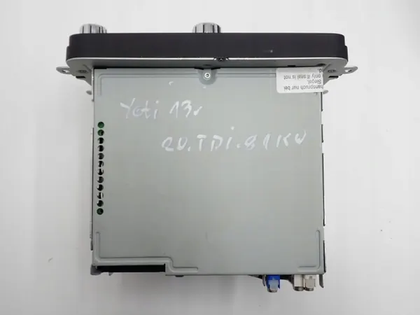 OEM 3T0035192Q Radio Navigatie voor Skoda Yeti image 3