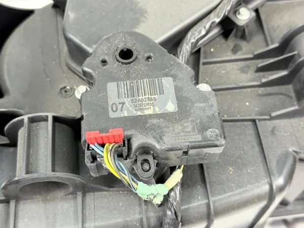 OEM 11GM161A Verwarmingsventilatormotor - Gebruikt image 6