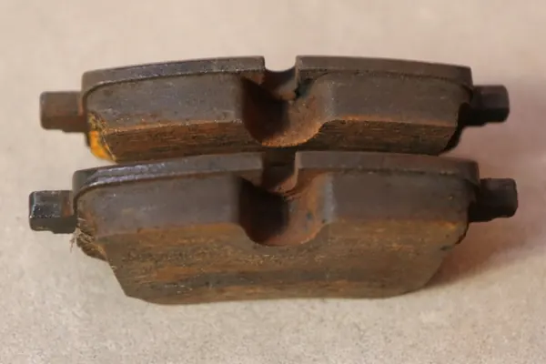 OEM 6891086 Bromsskivor & Belägg Bak Set 300x20mm image 5
