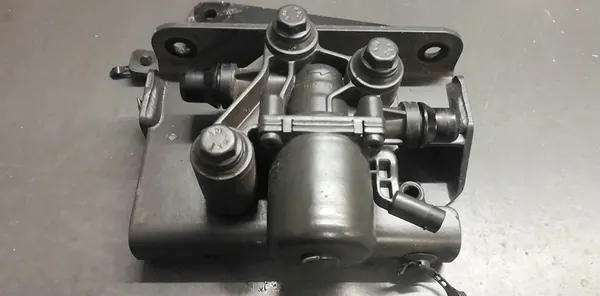 Vanne de chauffage AdBlue Mercedes Vario Axor Atego image 5