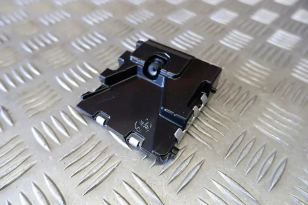 Cámara parabrisas delantero Toyota RAV4 OEM 8646C-42020 image 2