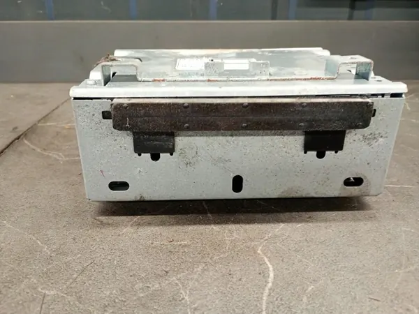 Radio CD Ford Fiesta MK7 OEM 8A6T-8C815-BP image 2